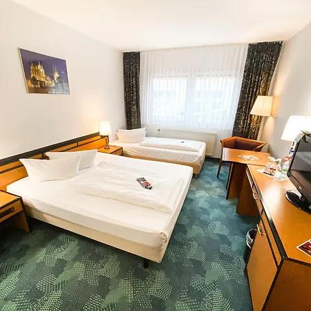 Airport Hotel