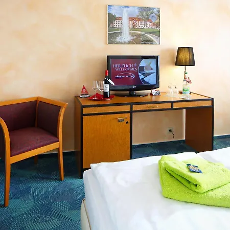 Airport Hotel 3*